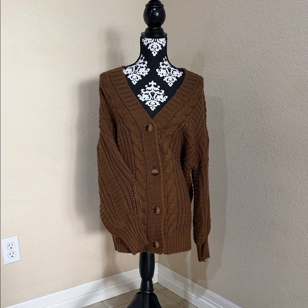 Elegant Brown Cable Knit Cardigan